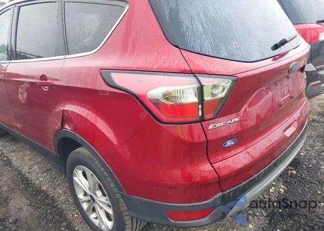 2018 Ford Escape Se из США, поврежденный, VIN 1FMCU0GD5JUA06845